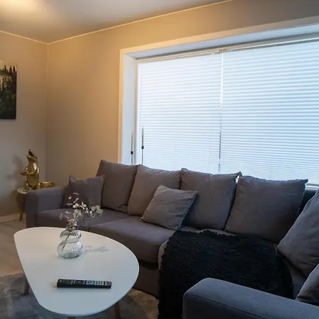 Apartment Close To Everything! Comfy! Tromso