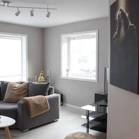 Practical 3-beds In Apartament *