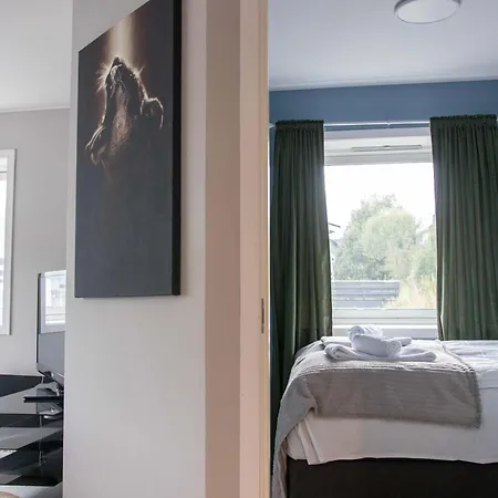 Practical 3-beds In Apartament *